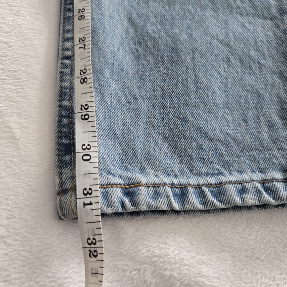 Levi's Women's High Rise Jeans - Light Blue - Picture 9 of 12